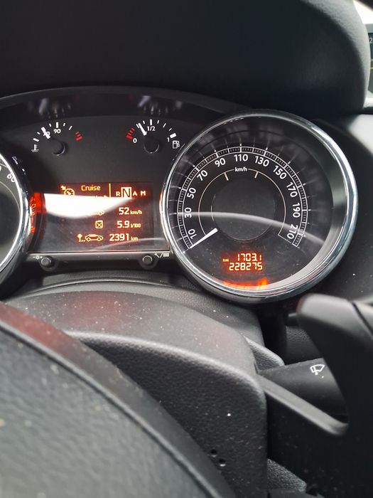 Peugeot 3008 2.0 HDi 163cv