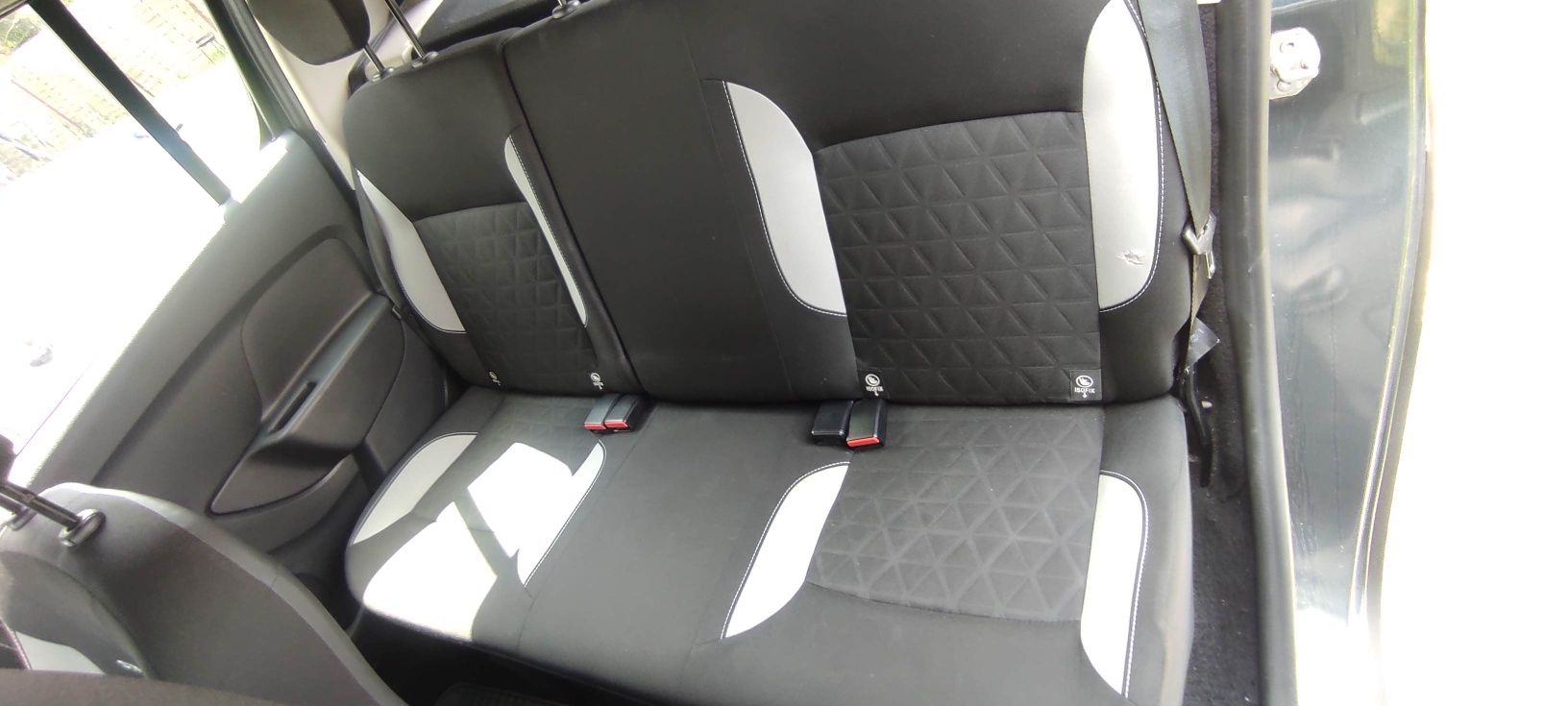 Dacia Sandero StepWay Benzyna Klima Nawi Tablet - Faktura