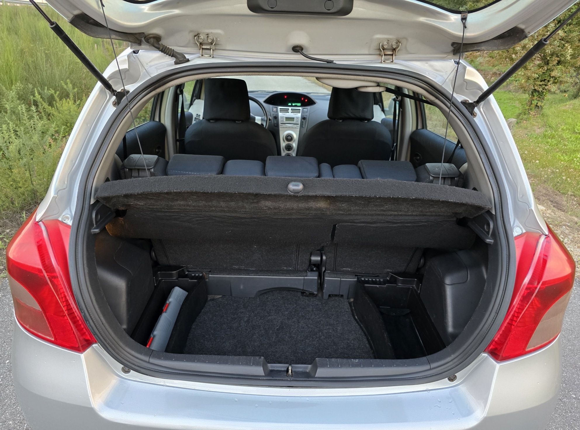 Toyota Yaris 1.0 VVT-i Nacional
