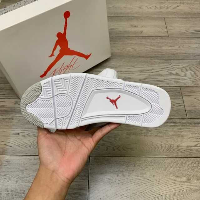 Nike_Air_Jordan_4 | Retro |  White Oreo | rozmiar EU43