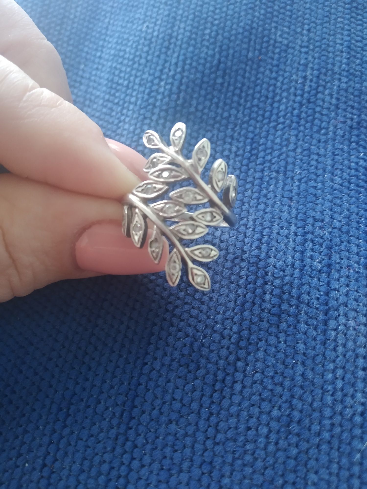 Серебряное колечко