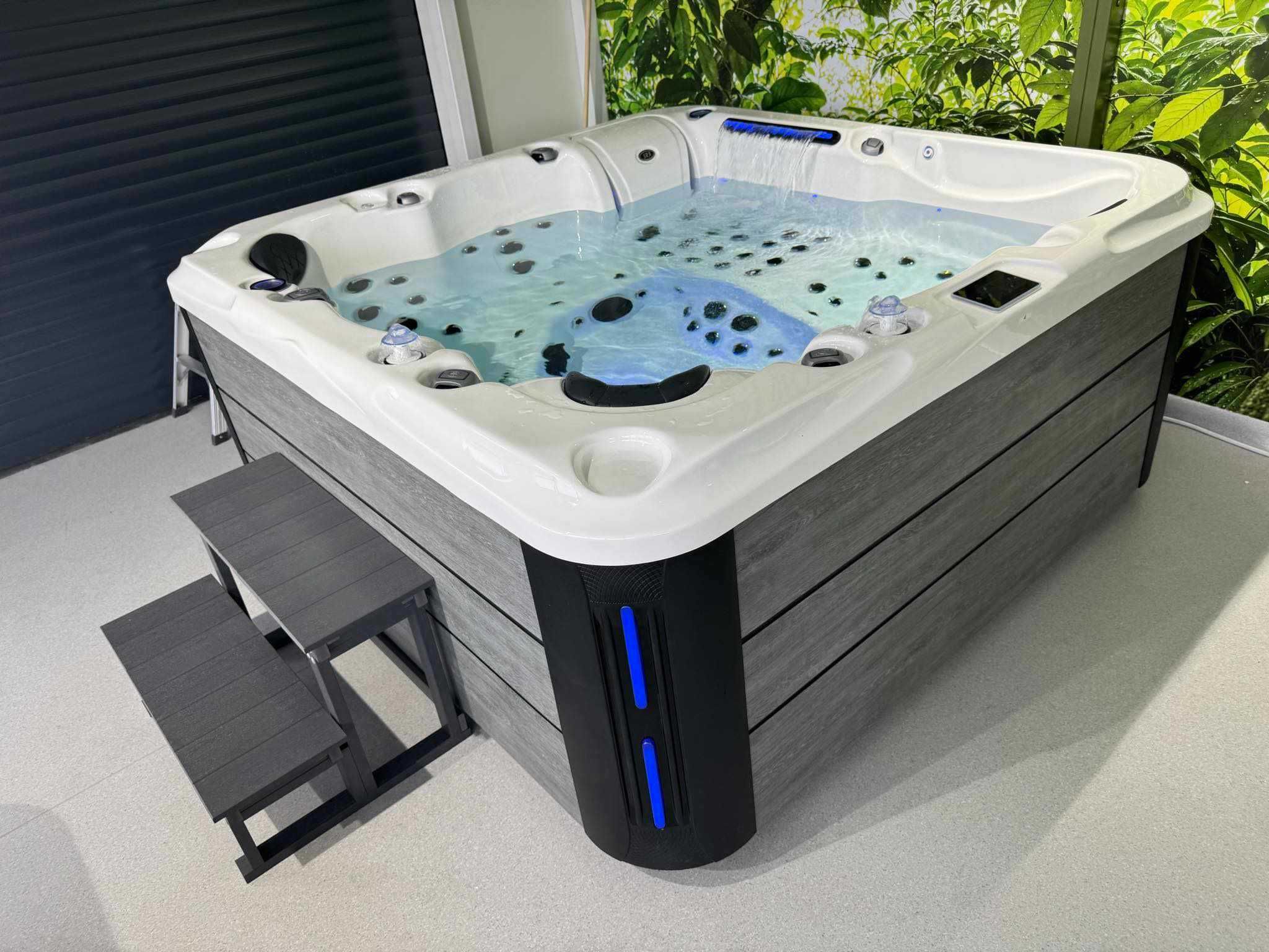 Jacuzzi z hydromasażem wanna ogrodowa luksusowe SPA dla 3,4,5,6 osób