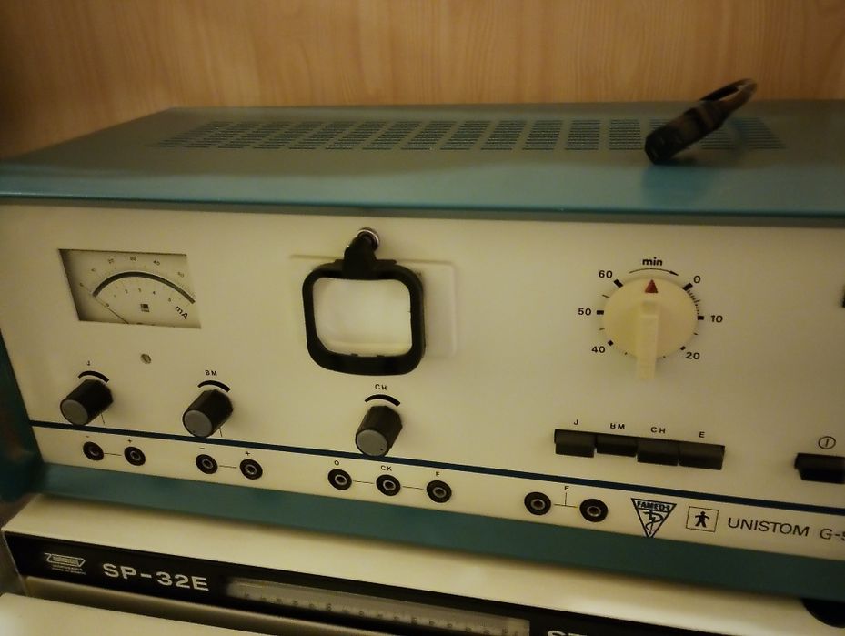 Urząd,dnie Unistom stomatologiczny