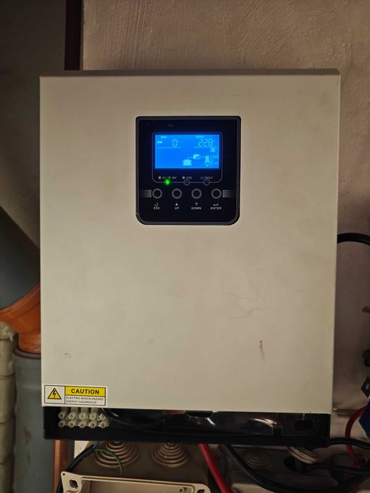 Inwerter solarny 3KVA 24V 2400W Falownik