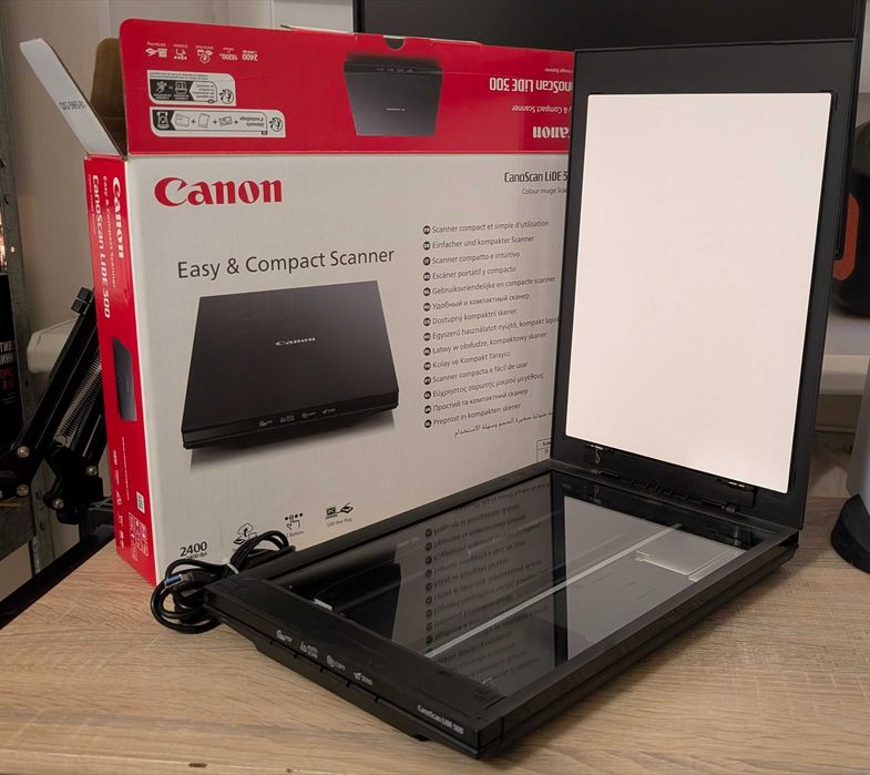 Сканер Canon CanoScan LiDE 300 (2995C010AA)