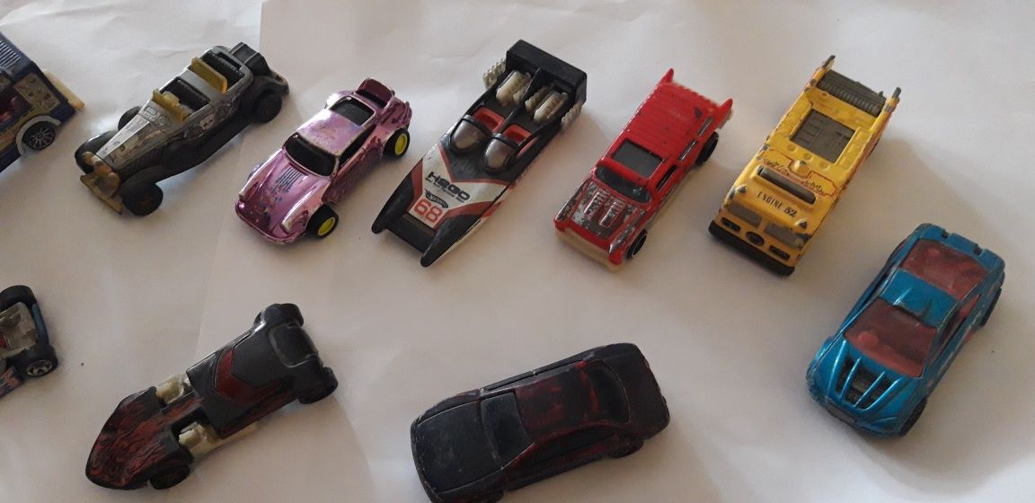 Conjunto de 12 Carrinhos Hotwheels Antigos