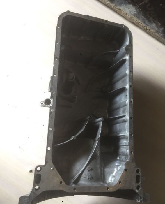 Поддон 2.2 CDI Mercedes Vito 638 OM 611 маслянный 6110140202