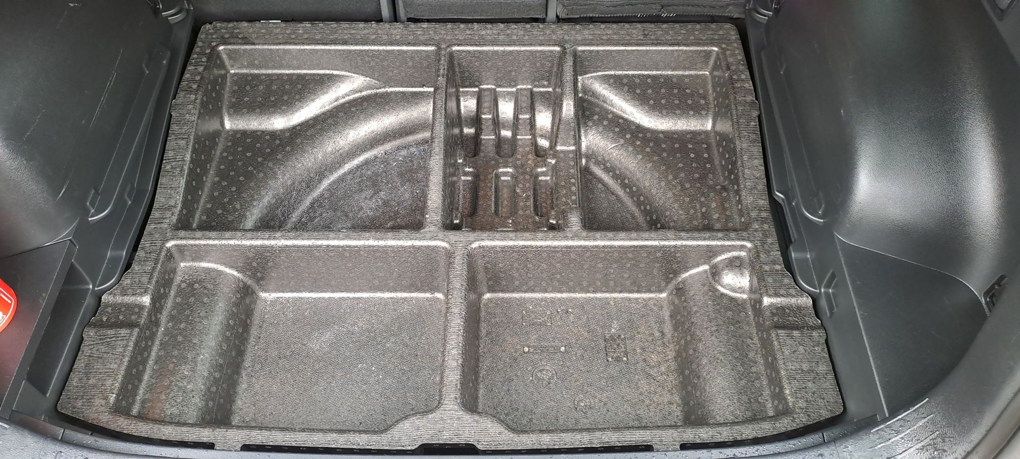 Wkład bagażnika zestaw naprawczy koła zapasowe styropian KIA SPORTAGE