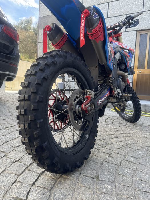 Honda CRF250RX Red Moto