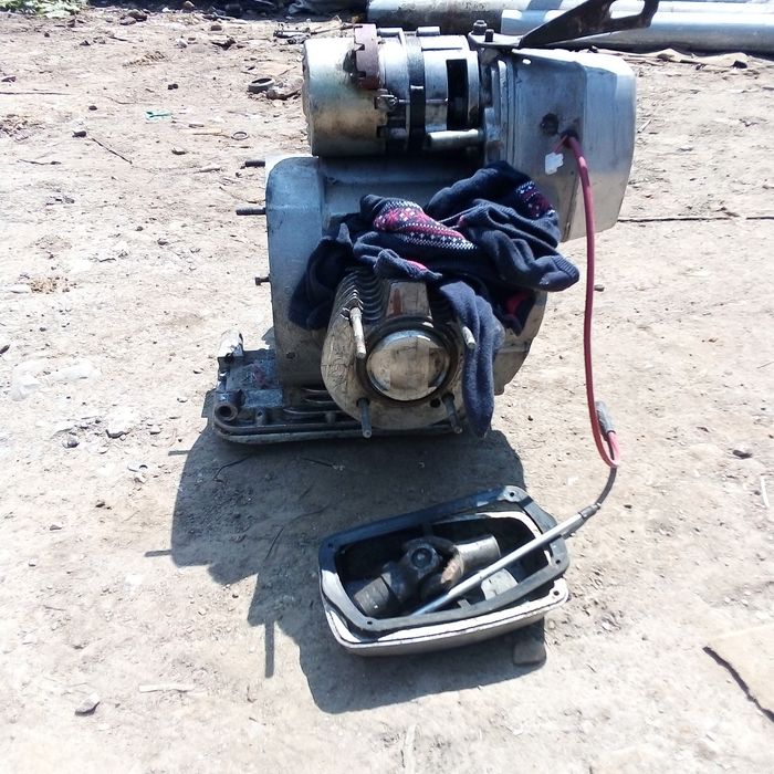 Двигун до мотоцикла Дніпро.