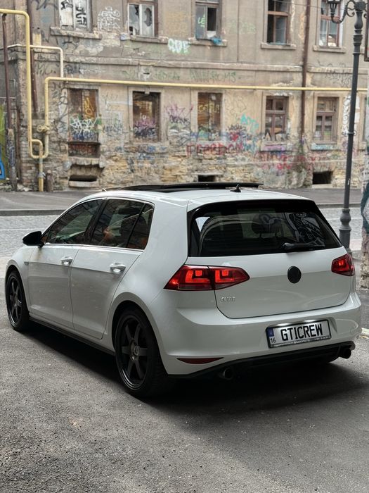 Volkswagen Golf 7 GTI
