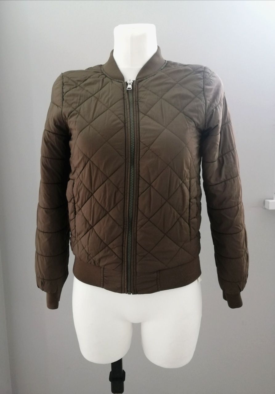 Kurtka pikowana bomberka wiatrówka Stradivarius XS khaki ciemna zieleń