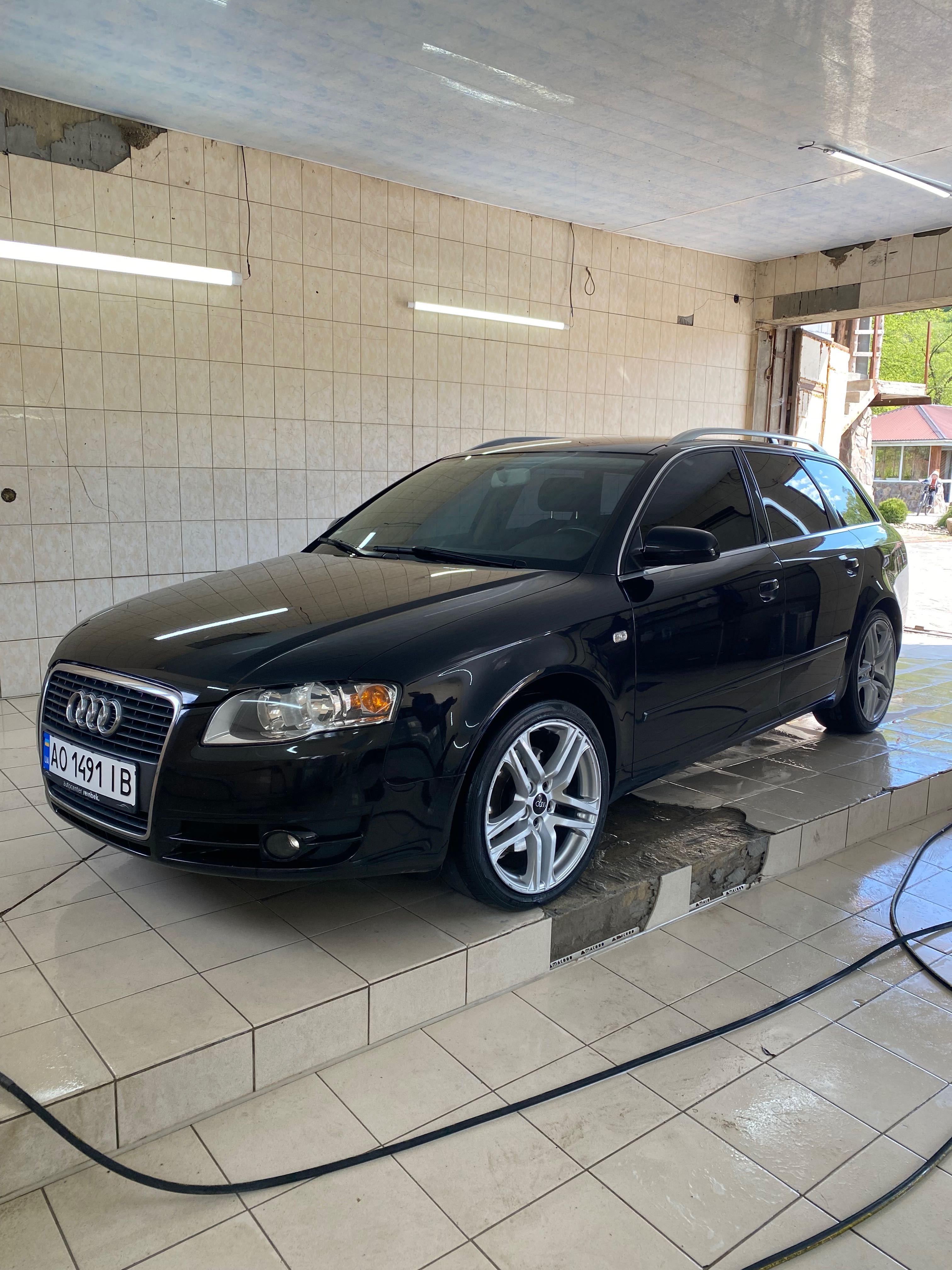 Audi А4 2.0TDI 125kW 2006р.