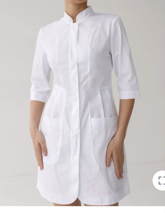 Нові медичні халати , не одягнені ні одного разу , в розмірі 40-42