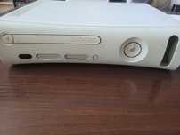 Konsola XBOX360 arcade stan nieznany na części
