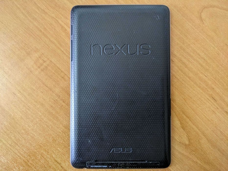 Планшет Asus Google Nexus 7 2012 3G 32GB +блочек + кабель + переходник