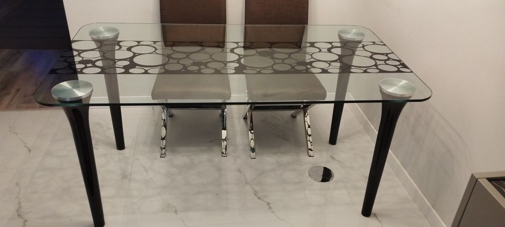 Mesa de vidro 1.3mm temperado 180€