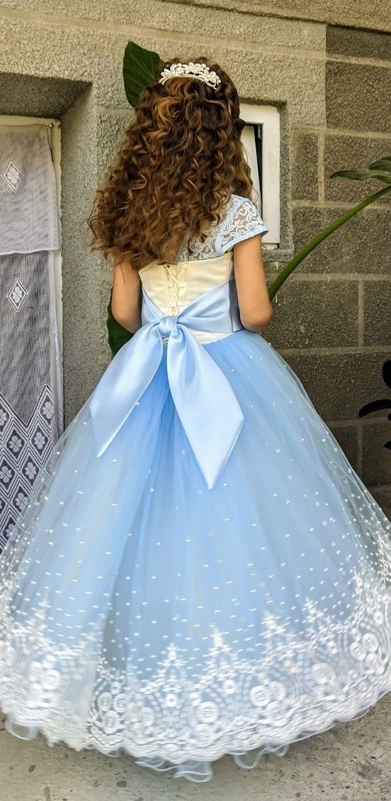 сукня дитяча для справжніх принцес
