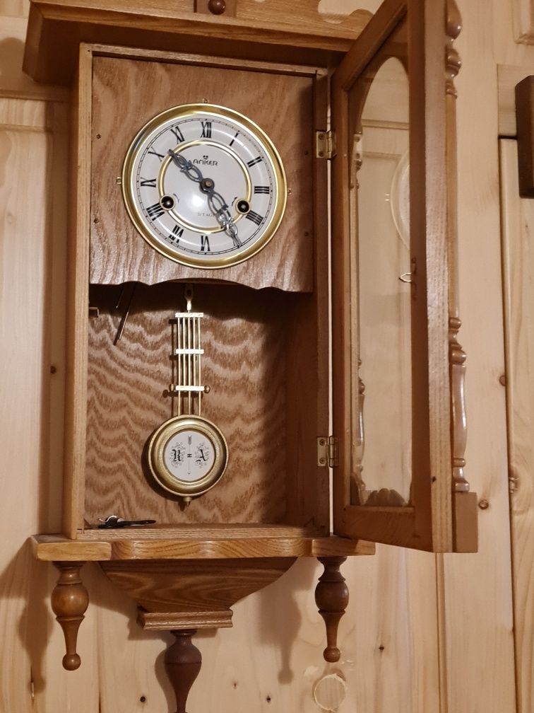 Zegar ścienny Anker, nakręcany, drewniany