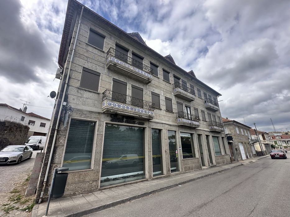 Restaurante + churrasqueira + cafe + snack-bar