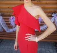 Червона силуетна сукня, випускне плаття, розмір S