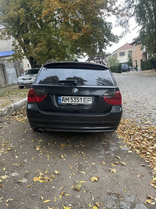 Продаю BMW 320 D e91