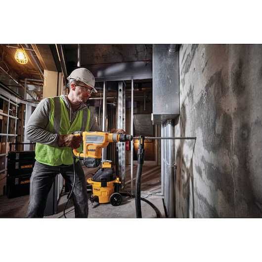 Młotowiertarka DeWalt D25614K SDS-max 1350W 6kg 10,5J