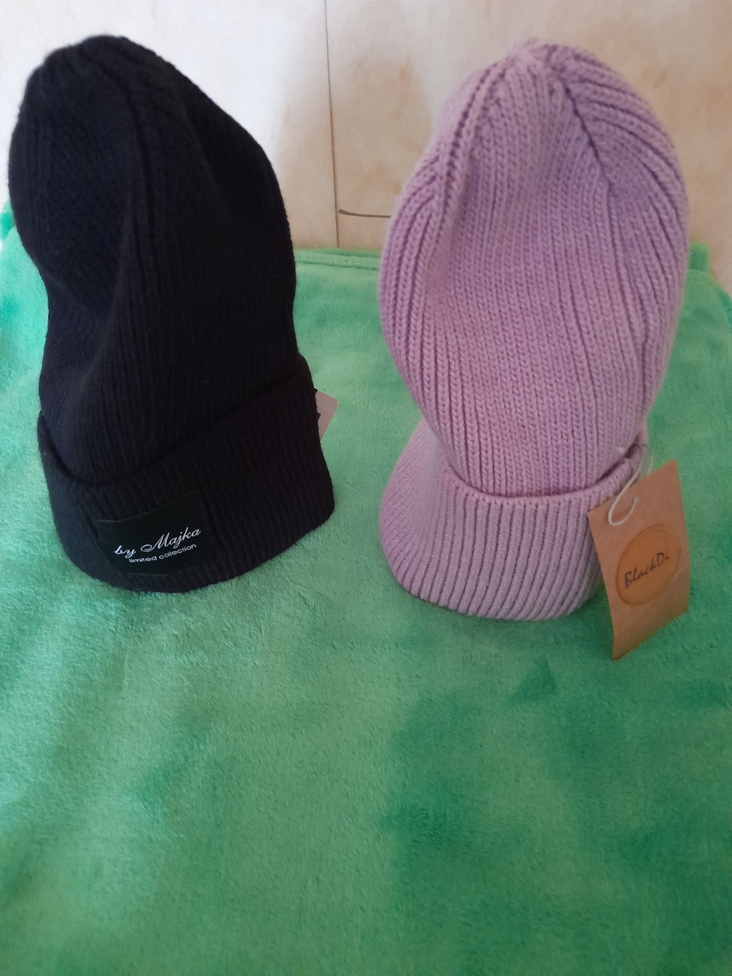 NOWA czapka damska"beanie"