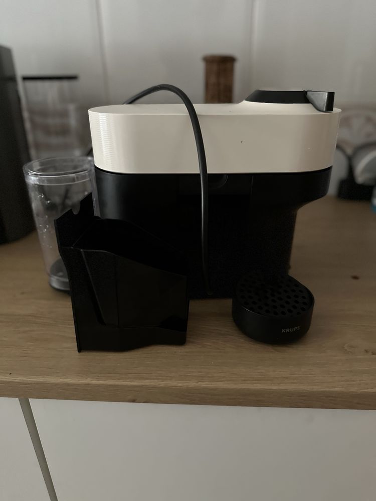 Maquina café nespresso VERTUO POP