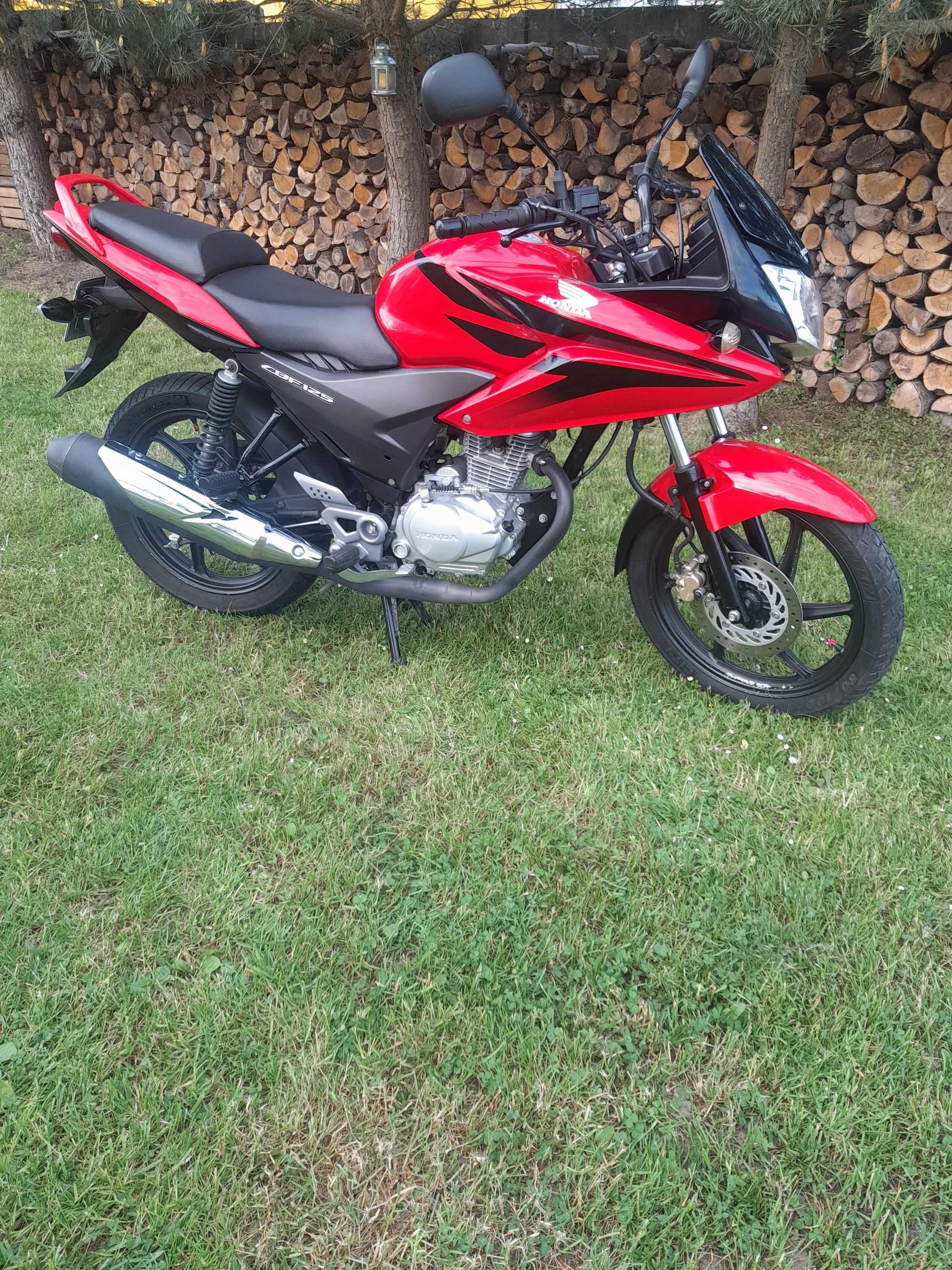 Honda CBF 125 Zadbana Mały Przebieg