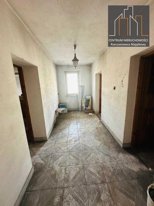 Budynek usługowo-mieszkalny w centrum Wolbromia