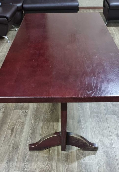 Столи із натурального дерева масив