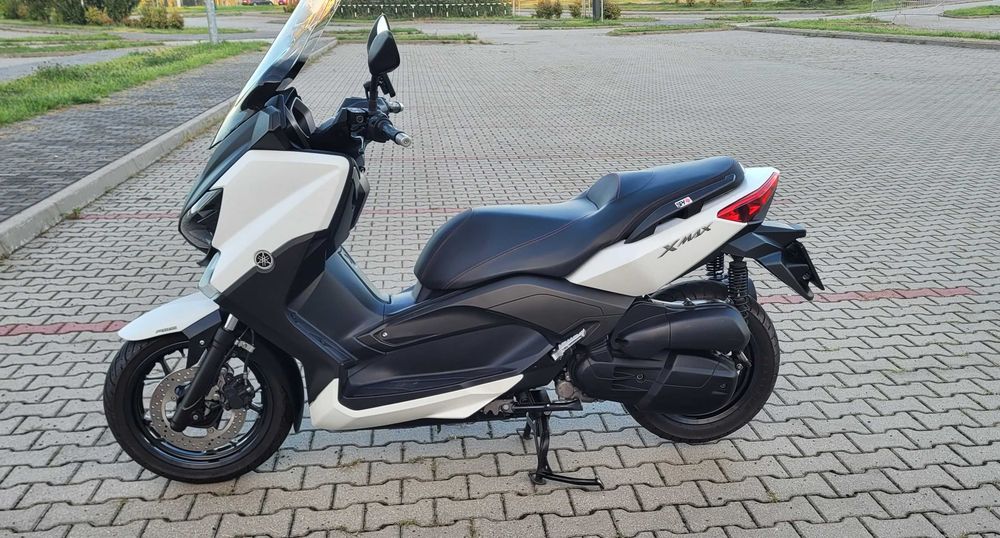 Yamaha X-MAX 125 XP125RA  Wersja z ABS