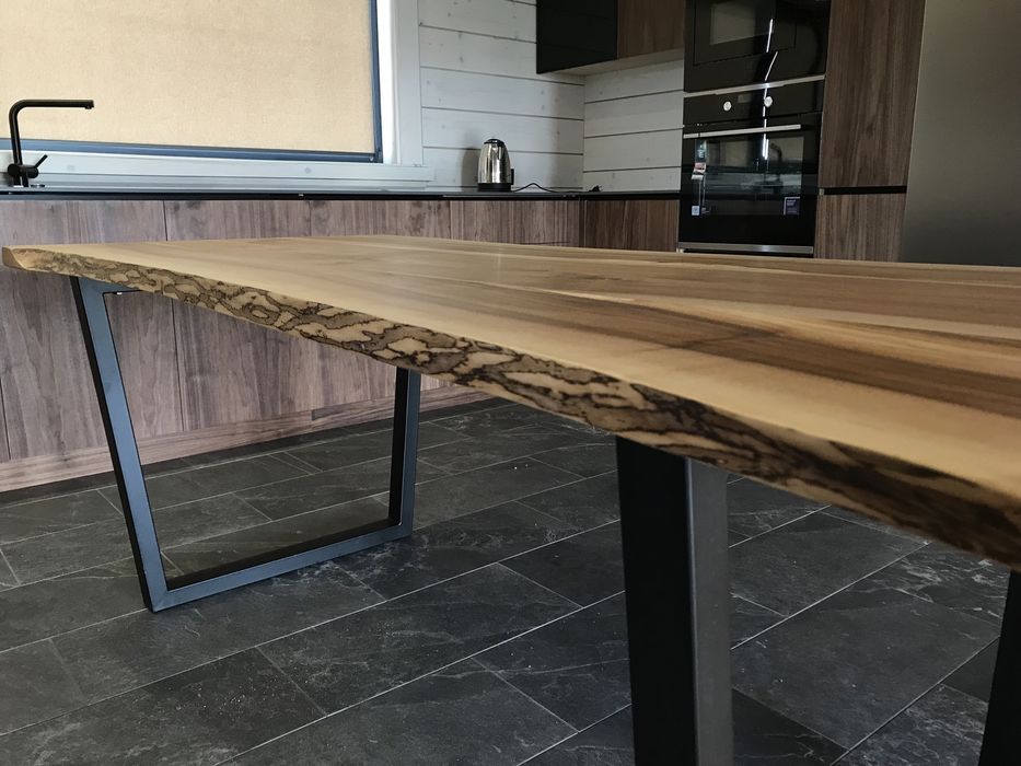 Кухонний стіл для кухні деревяний в Києві