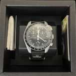 Omega x Swatch SO33M100 – Oficjalny Model Moon