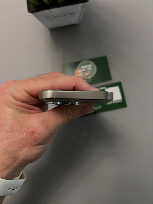 iPhone 16 Pro,256GB,Natural!Neverlock!Гарантия!Магазин!