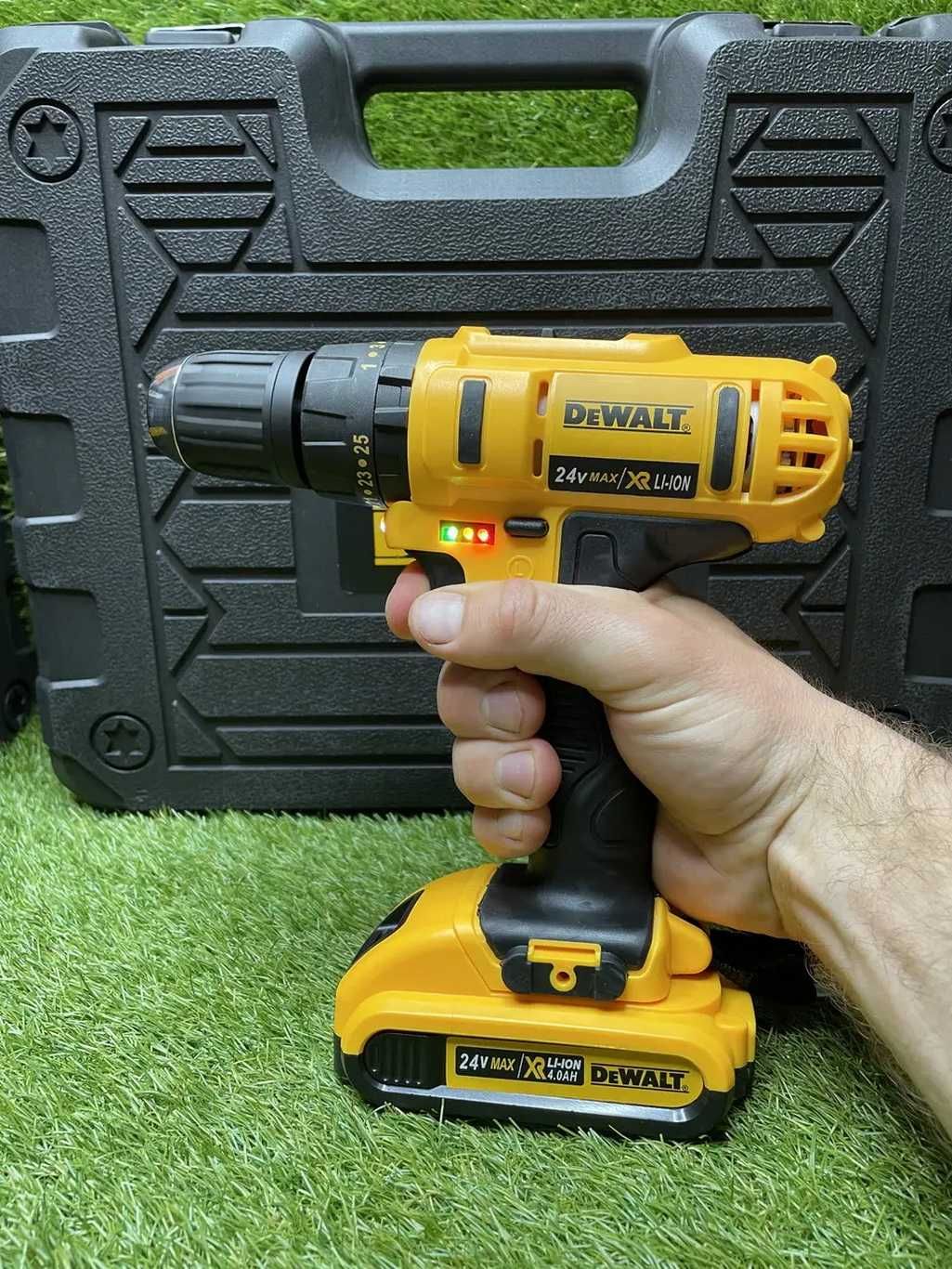 Шуруповёрт дрель DeWalt DCB107 24v 4 ah с набором ударный мощный