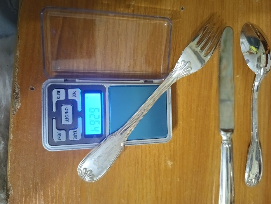 Посріблений набір столових приборів