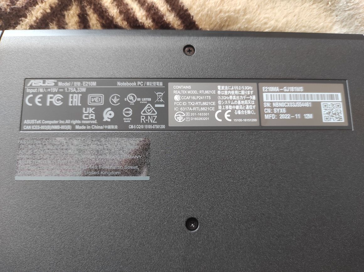 Asus e210ma-gj181ws новий