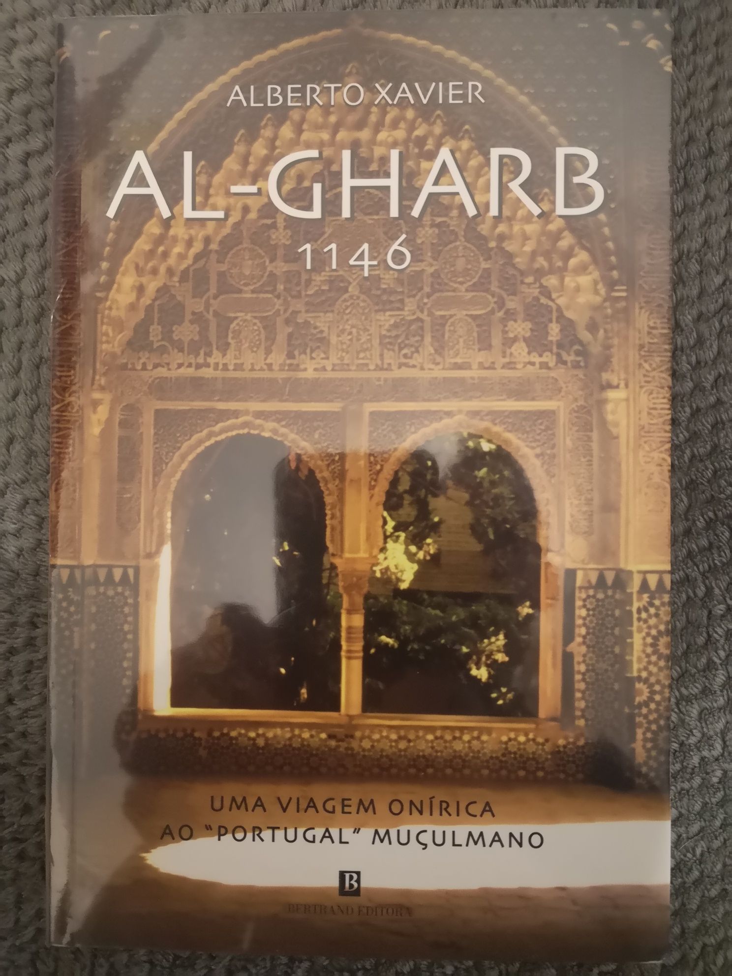 Al-Gharb, 1146: viagem onírica ao "Portugal" muçulmano  novo embalado