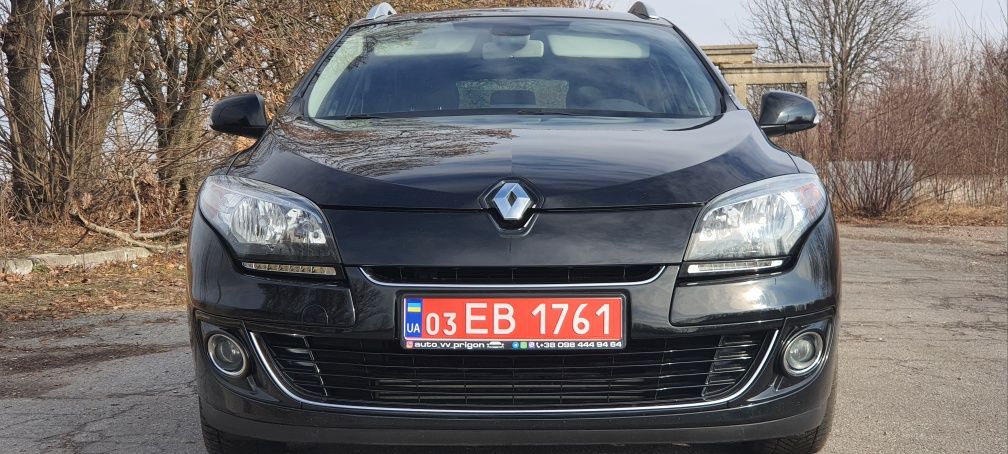 Продам RENAULT MEGANE 3 BOSE 2012 (рено меган 3)