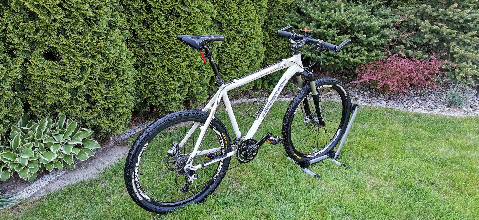 Rower MTB Leader Fox osprzęt XT