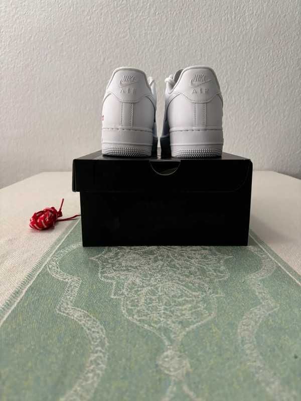 Nike AirForce 1 Low Supreme White R.36