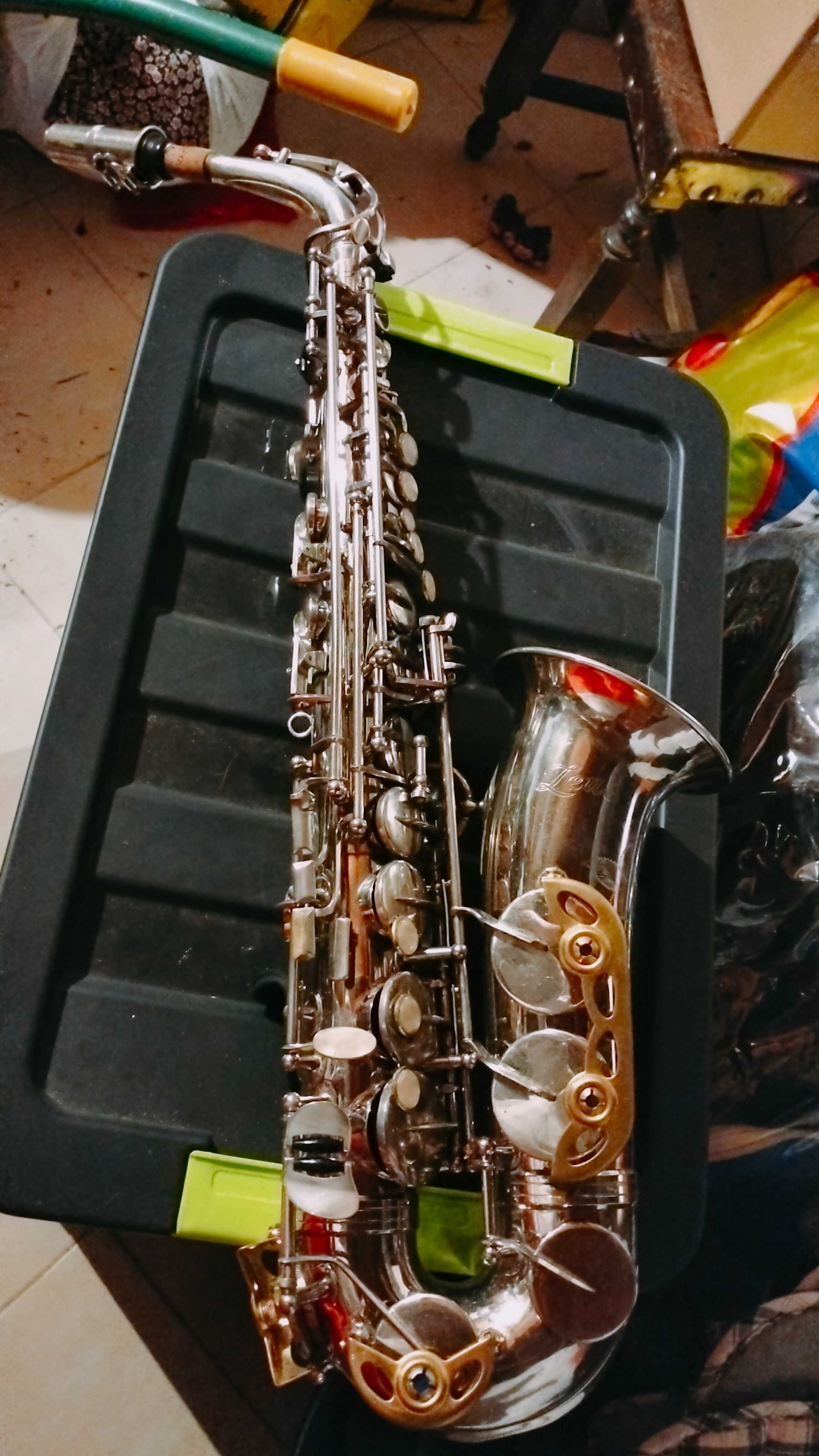 Saxofone Alto Zeus