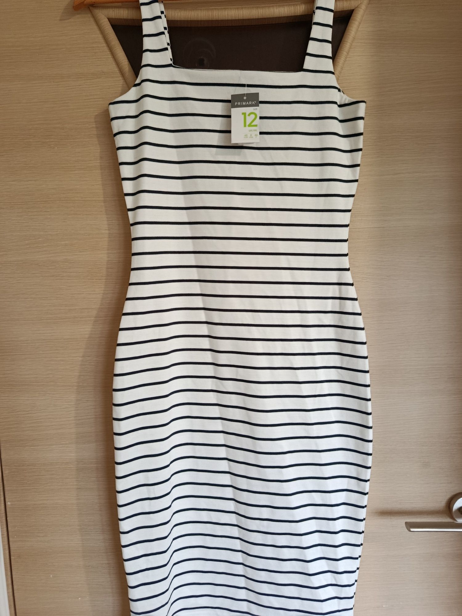 Платье.  Primark