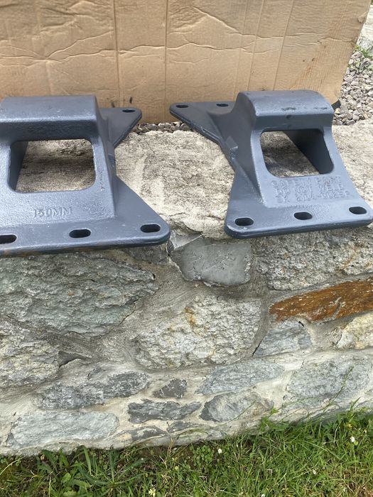 Опори (лапи) сідла JOST 150 mm