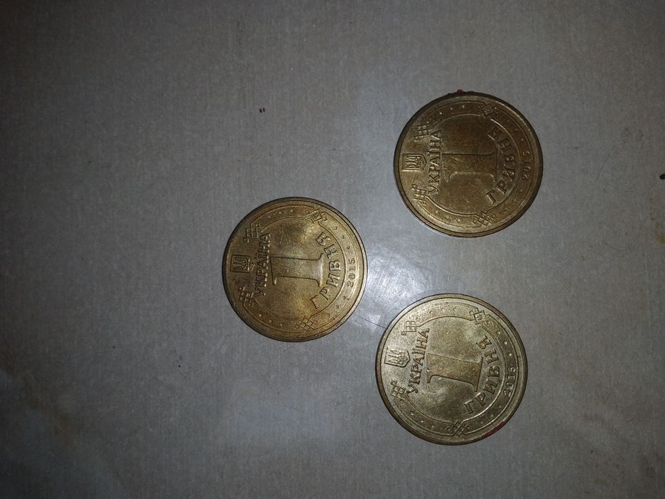 Продам монета 1 и 10 гр