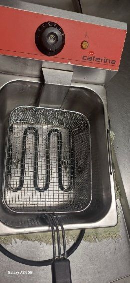 Frytownica Stalgast 8L – 3200W, sprawna, gotowa do pracy!