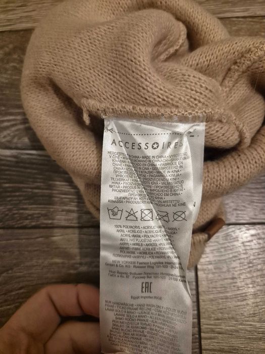 Czapka damska pudrowy róż