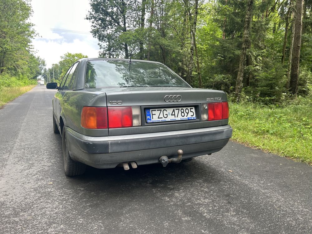 Audi 100 2.5 tdi aat